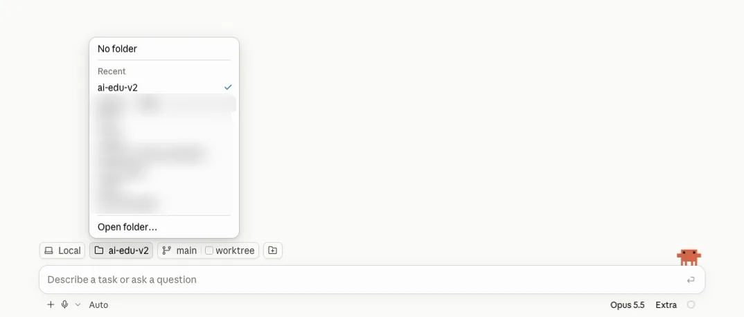 Menu thư mục mở phía trên nút ai-edu-v2: No folder, nhóm Recent với ai-edu-v2 đang chọn và các thư mục khác đã làm mờ, Open folder…; bên phải nút thư mục là nút nhánh main và nút worktree.